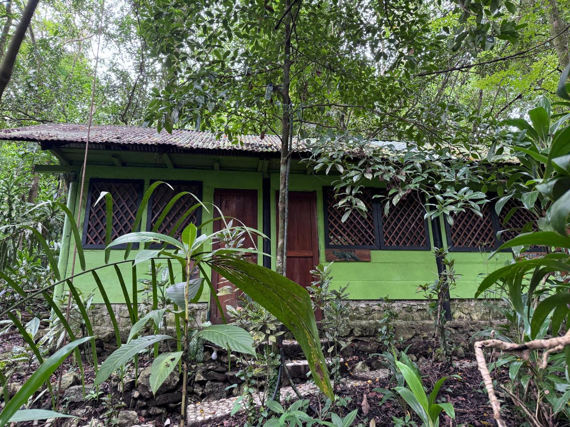 Finca Tatin Hotel Izabal Exterior photo